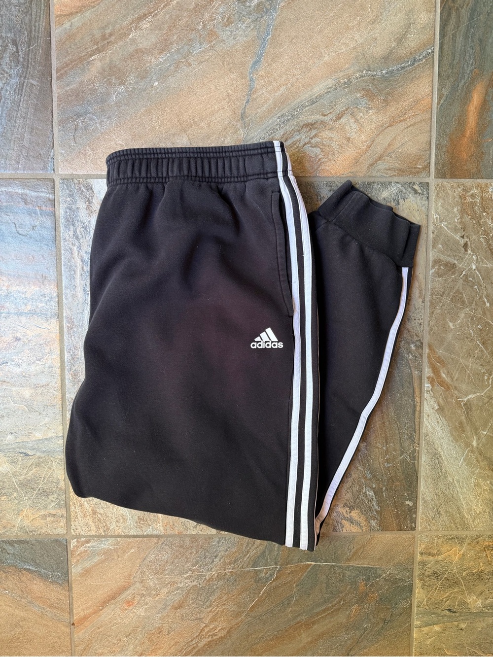 adidas Men's Essential 3-Stripe Fleece Joggers Black White Size 2XL